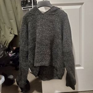 Medium Cropped Hoodie Sweater